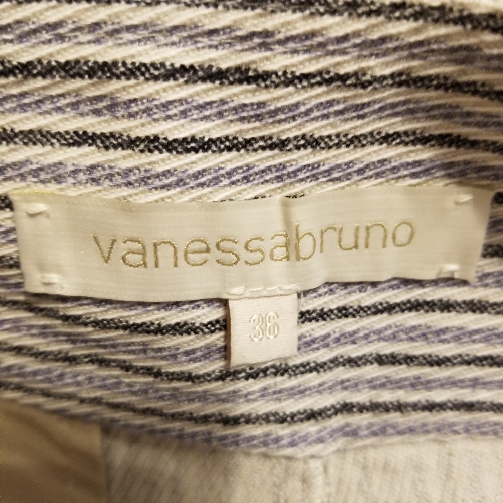 Vanessa Bruno Tobby Safari Inspired Cotton Linen Blend Striped Shorts - Picture 8 of 14